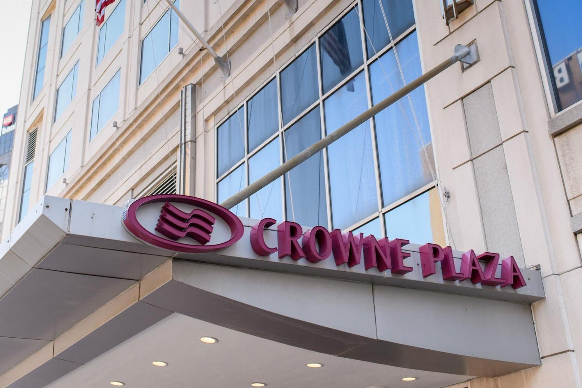 Crowne Plaza Cleveland At Playhouse Square By Ihg Hotel Exterior photo